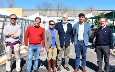 Miembros de la Junta Directiva del Colegio Oficial de Veterinarios de Sevilla visitan el Centro Municipal Zoosanitario