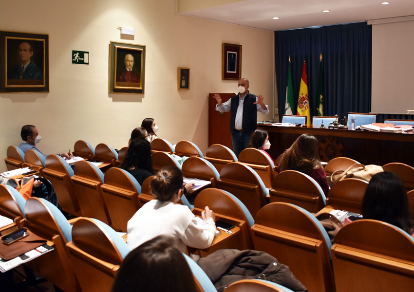 Celebrado el curso para la “Capacitación de Directores de Radiodiagnóstico” 2021 en el I.C.O.V. de Sevilla