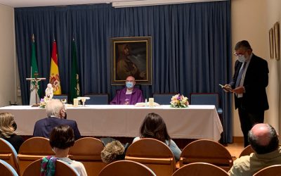 Celebrada la misa de difuntos en el Colegio Oficial de Veterinarios de Sevilla