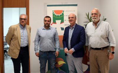 El REIAC se reúne con Sergio García Torres, director general de Bienestar Animal, para conocer la gestión de la plataforma